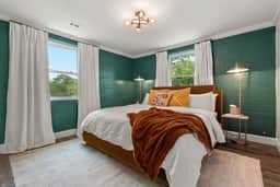 Spacious Multi Family Estate, Sleeps 29; Teams, Reunions