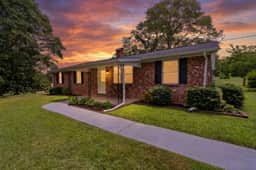 Magnolia Cottage at Fox Ridge - Image 2